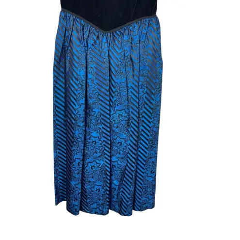Misty Lane 80s Velvet Floral Dress 7/8 Black Blue Union Made Cosplay Renaissance Size undefined