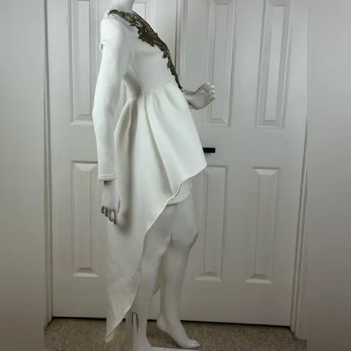 Eien U.S.A Elegant White and Gold High Low Dress Size Small