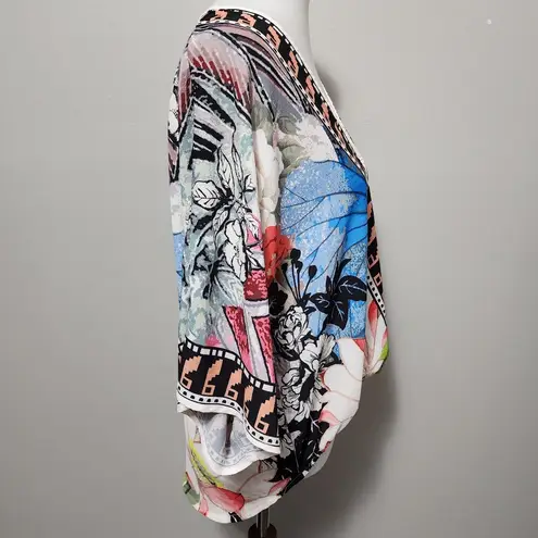 Jealous Tomato floral wrap front blouse size medium