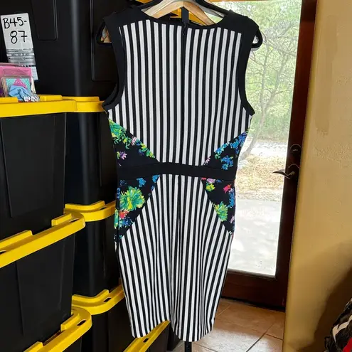 Nicole by Nicole Miller Black & White Stripe Floral Scuba Dress Size Small