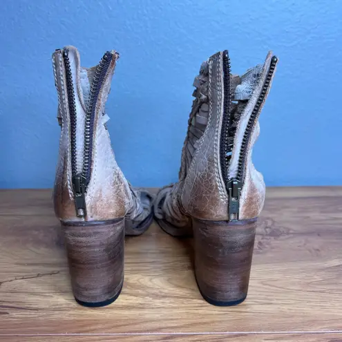 Freebird Bela Open Toe Disressed Leather Heels Size 7 Boho Western Beige Tan