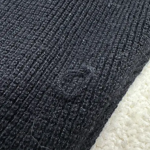 Cyrus : Two-Tone Cowl Neck Sweater Gray and Black