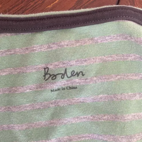 Boden plus size green and grey stripe v neck tee size 16 96% cotton Gray