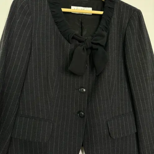 Max Mara  Vintage Pin Stripe Wool Blend Cropped Blazer