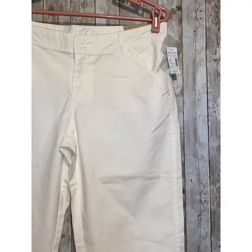 Maurice's Women's  White Capris Cropped Cuffed Pants Size 9/10