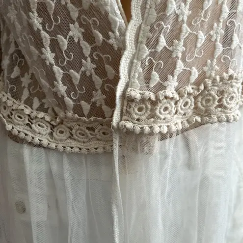 Xhilaration Cream Crochet Lace Overlay Robe Wrap Size XL Open Front 3/4 Sleeve