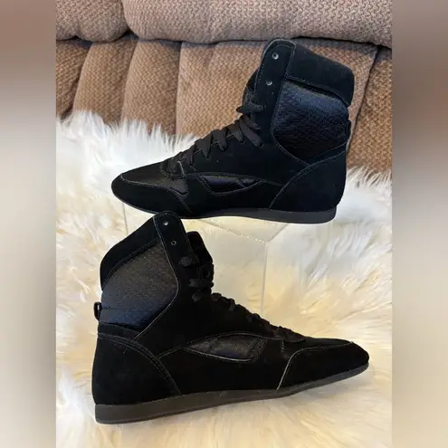 ⭐️ L.A GEAR SHOES 👟 WOMEN ⭐️ Black Size 6.5