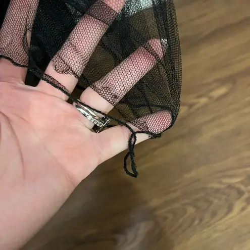 Badgley Mischka Black Embellished Waist Pleated Gown Size 6 US $795