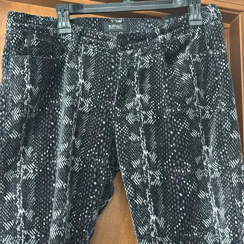 Buffalo David Bitton ladies Faith black gray snake straight leg pants