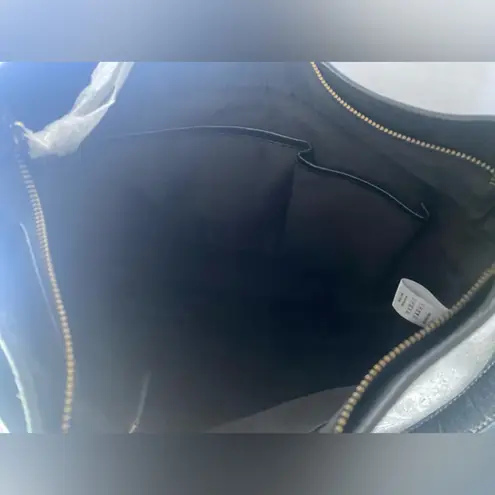 écotorie Bleu Large Black Genuine Leather Crafted Floral Embossed Shoulder Bag