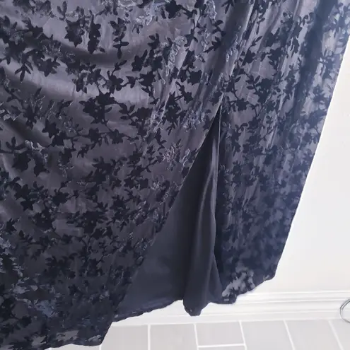 Baltic Born Veronica Velvet Maxi Dress Short Sleeve New Without Tags