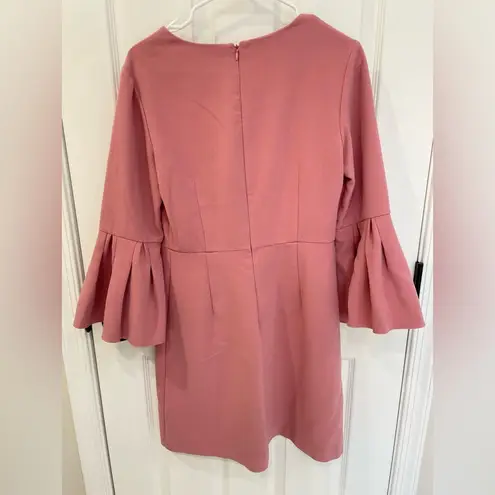 Ann Taylor  Pink Crew Neck Bell Ruffle Sleeve Professional Shift Dress Size 4