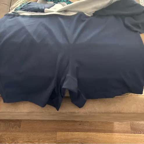 Lady Hagen SIZE 4 TENNIS GOLF CASUAL WEAR GREEN NAVY POCKETS