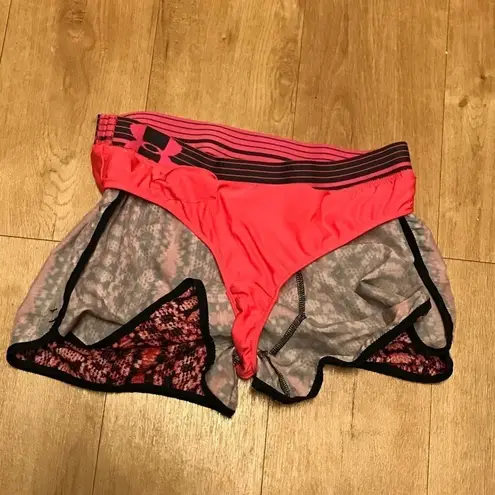 Under Armour  Snakeskin Running Biker Shorts Hot Pink Size 12