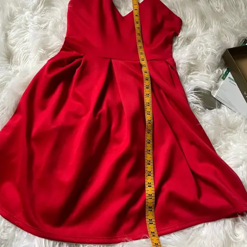 Soprano  Women's V Neck Spaghetti Strap Red Fit to Flare Pleat Dress Size L.