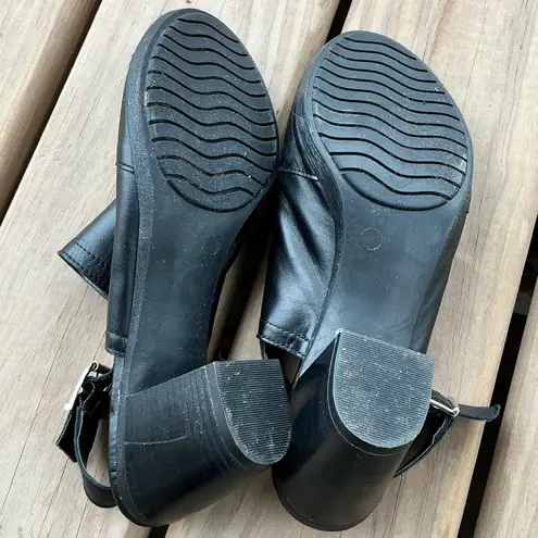 Sophia Milano ULRA COMFY Made in ITALY Sandals🌷🌷