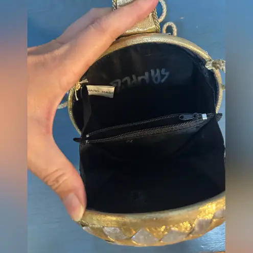 Source Unknown Vintage Gold and Silver Woven Clutch Evening Bag