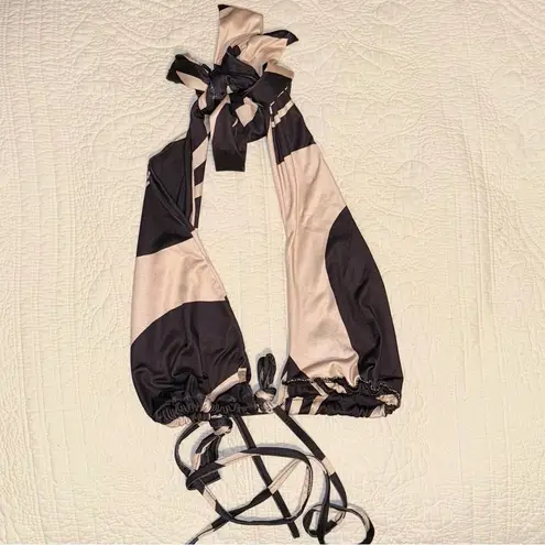 Pretty Little Thing Plt two piece set - Image 5