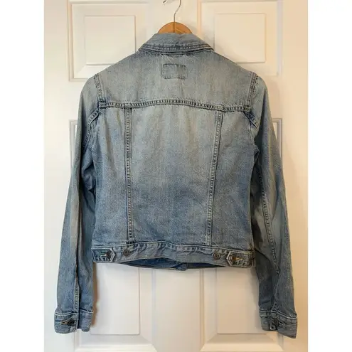 Banana Republic  Women's Small Blue Distressed Denim Basic Jean Jacket