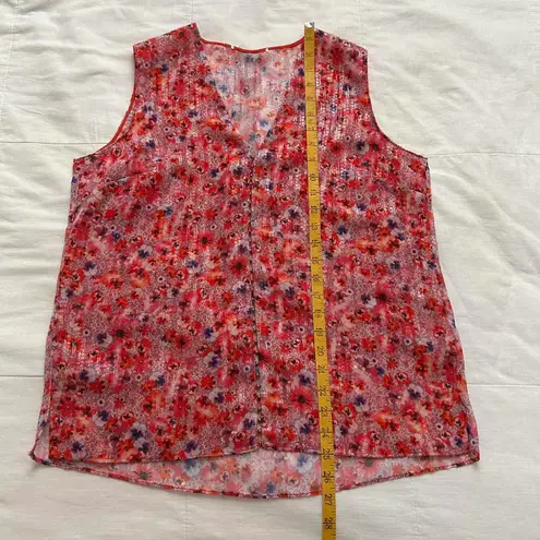 Vintage Red and pink shimmer floral blouse with little gold beads at the front Size M