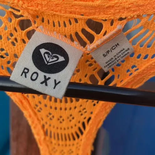 Roxy ’s swimsuit coverup​