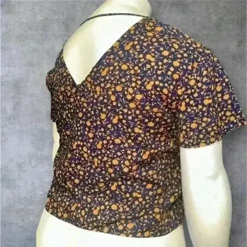 Arizona Jeans NWOT Arizona Jean Co. women’s floral crop top XL