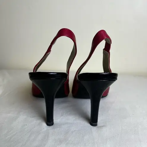 Anne Klein  Yavari Slingback Pumps Leather Polished Cap Toe Two Tone Black Red 7