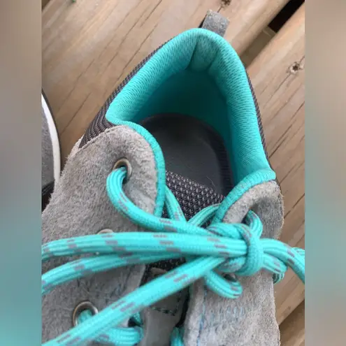 Womenโs practical L.L. Bean shoes ๐๐ Gray Size 9.5