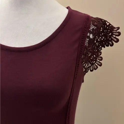 Moral Fiber burgundy Fitted Embellished Blouse Size M