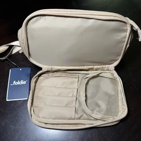 The Foldie toiletry bag BEIGE