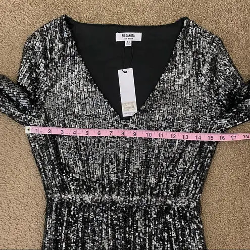 BB Dakota  Sequins Dress Black Silver XS