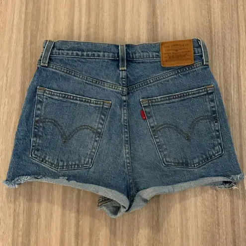 Levi's Levi’s Ribcage Denim Shorts!