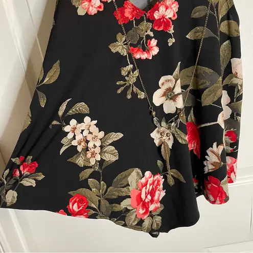 First Love Black Floral V-Neck Tank Top With Built-in Necklace Size Medium