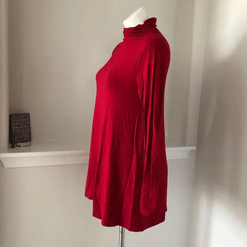 Peck & Peck  Turtleneck Jester Red Top Ruche Neck Base Layer Size S NWT