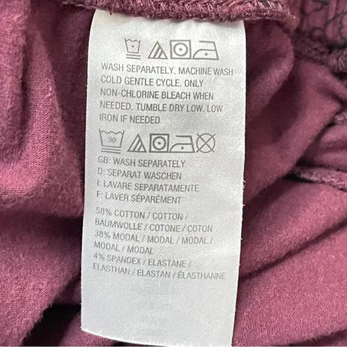 ANY BODY Burgundy and Black Floral Print Lightweight Lounge Jogger, LP Purple Size undefined