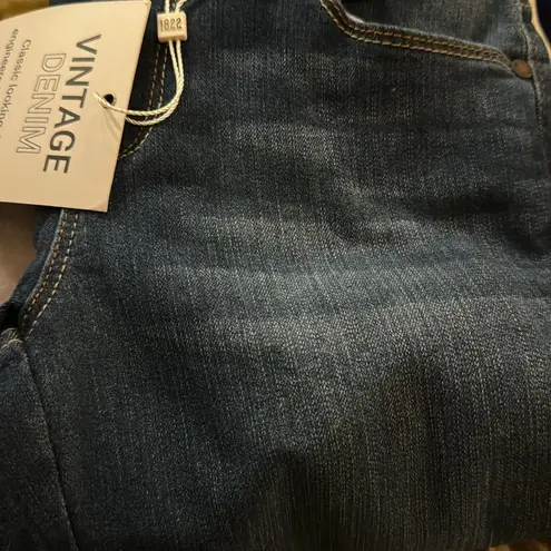 1822 Denim 1822 DENIM
Berlin Low Rise Vintage Skinny Jean ankle