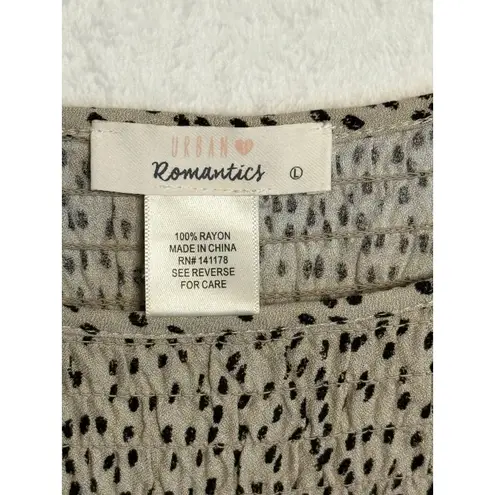 Urban Romantics Womens Long Sleeve Cheetah Print Blouse Size L Smocked Romantic