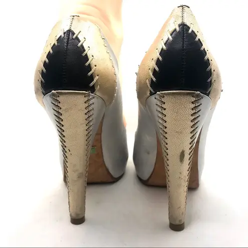 L.A.M.B. SILVER. GOLD & BLACK WHIP STITCH LEATHER PLATFORM PUMPS (7.5M)