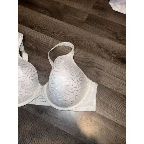 Vanity Fair White Bra Woman’s Size 40DD Preowned Style 75298
