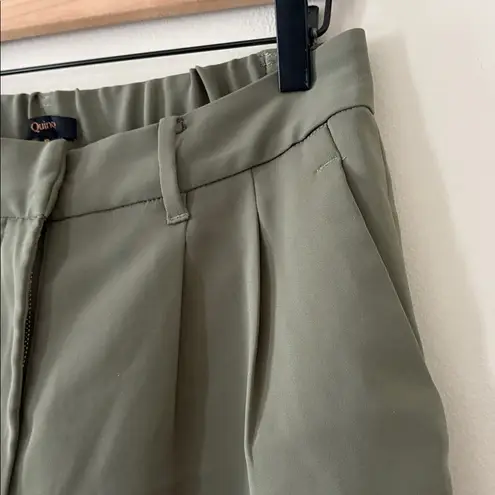Quince Stretch Crepe Pleated Short in Olive Size 8 Green