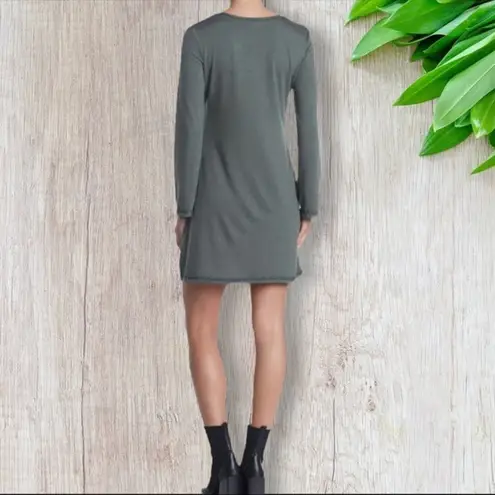 Max Studio  Topstitched Long Sleeve Sweater Dress in Army Small