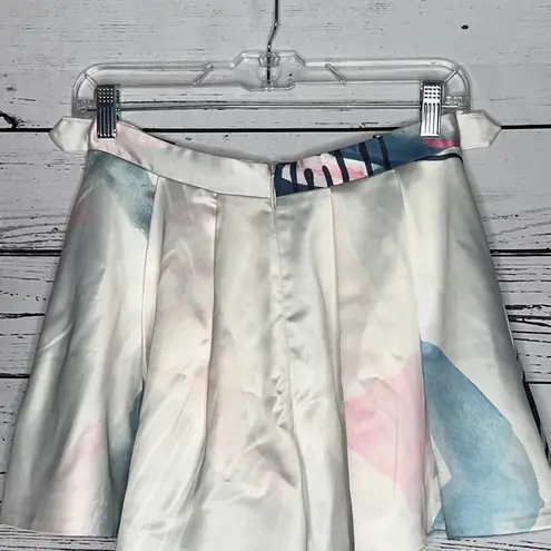 Delphine Size 4 Abstract Watercolor Print Pleated Satin Shorts w/ Pockets