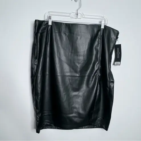 NWT Stitch Fix Liverpool Faux Leather Skirt Pencil Side Slit Black Size 18W