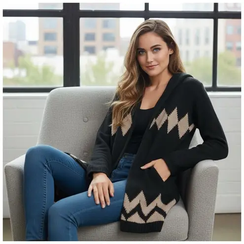 Project Women’s Open Front Cardigan With Hood. Navy, Off