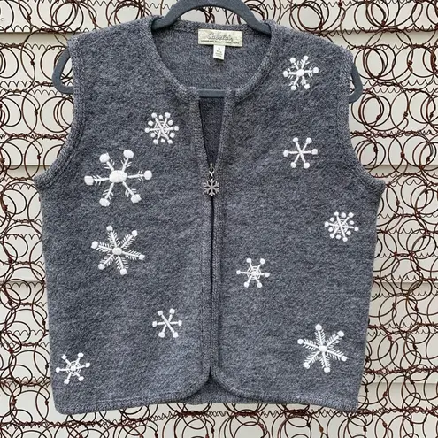 Cabela's Cabela’s gray embroidered snowflake sweater vest winter christmas ugly