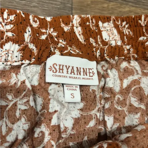 Shyanne WOMEN'S FLORAL DOT PRINT BUTTON FRONT SKIRT -Small - EUC