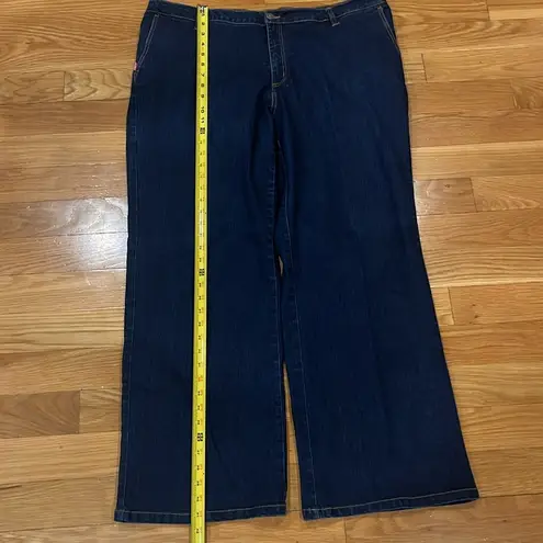 Woman Within  women’s plus size modern fit jeans size 22W.