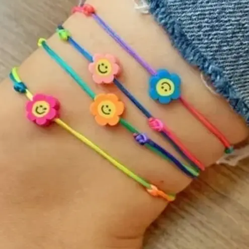 Colorful Smiley Face Emoji Rope Bracelet Pink