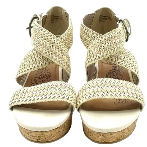 BKE Buckle  Sole Reid Cream & Cork Platform Woven Strap Sandals Women’s Size 8.5