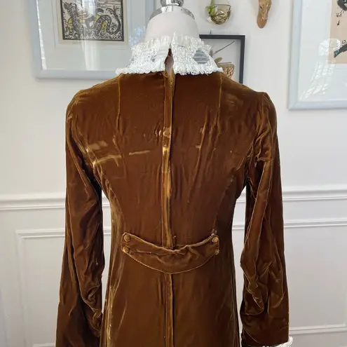 Vintage 70s Brown Velvet Maxi Dress Lace Collar Cuff XS